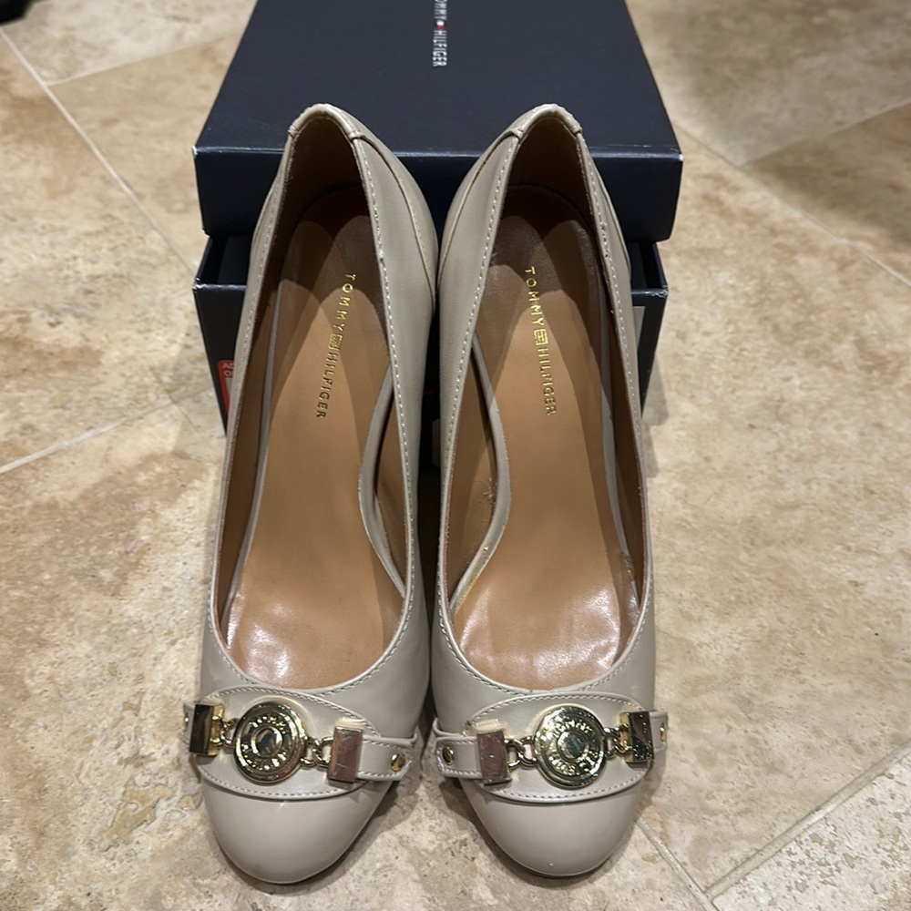 Tommy Hilfiger 3” closed toe natural color women high heels gold embellishment